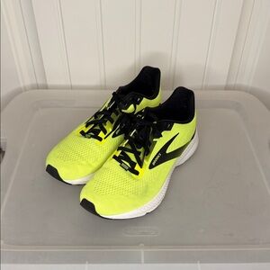 Brooks Neon Highlighter Green and Black Athletic Shoes